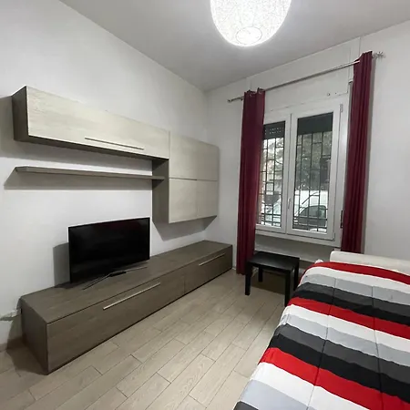 Bed & Breakfast The Red Apartment2 Milano