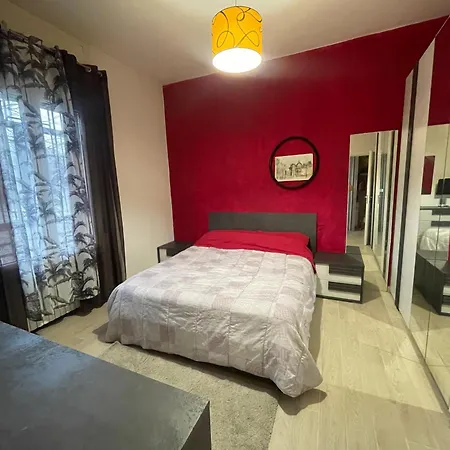 Bed & Breakfast The Red Apartment2 *
